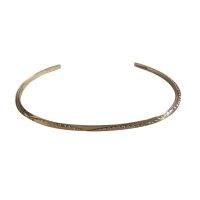 INDIAN JEWELRY  NAVAJO族 SILVER TRIANGLE RATTLESNAKE JAW NARROW BANGLE /ナバホ族 シルバー トライアングル ナローバングル インディアンジュエリー (1)