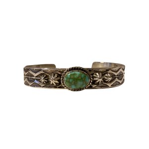 画像2: INDIAN JEWELRY  NAVAJO族 HENRY MARIANO作 SILVER× SONORAN GOLD TURQUOISE スタンプワーク BANGLE /ナバホ族 ヘンリーマリアーノ作 シルバー ソノラン ゴールド ターコイズ バングル インディアンジュエリー 