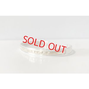 画像2: INDIAN JEWELRY  NAVAJO族 KING PINO作 SILVER×14K GF スタンプワーク BANGLE (1)/ナバホ族 キングピノ作 シルバー ゴールド バングル インディアンジュエリー 
