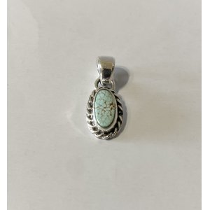 画像1: INDIAN JEWELRY  NAVAJO族 ALICE JOHNSON作 NO.8 TURQUOISE シルバー ネックレストップ (1) /ナバホ族 アリスジョンソン作 #8 ナンバーエイト ターコイズ インディアンジュエリー　