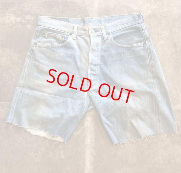 画像1:  LEVIS (リーバイス) 501 66前期 VINTAGE DENIM CUTOFF SHORTS /ヴィンテージ 古着 デニム カットオフ ショーツ パンツ  (1)