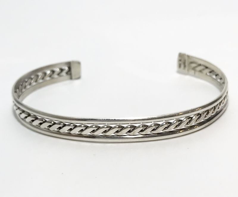 INDIAN JEWELRY NAVAJO族 フロントツイスト BANGLE SILVER /ナバホ族